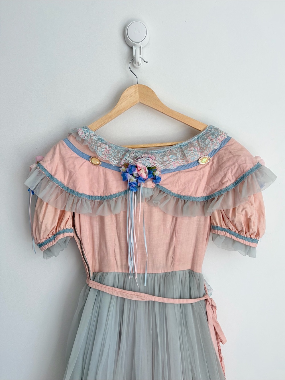 Vintage Fairycore Marie Antoinette Rococo Professional Theatrical Costume S - Picture 4 of 11